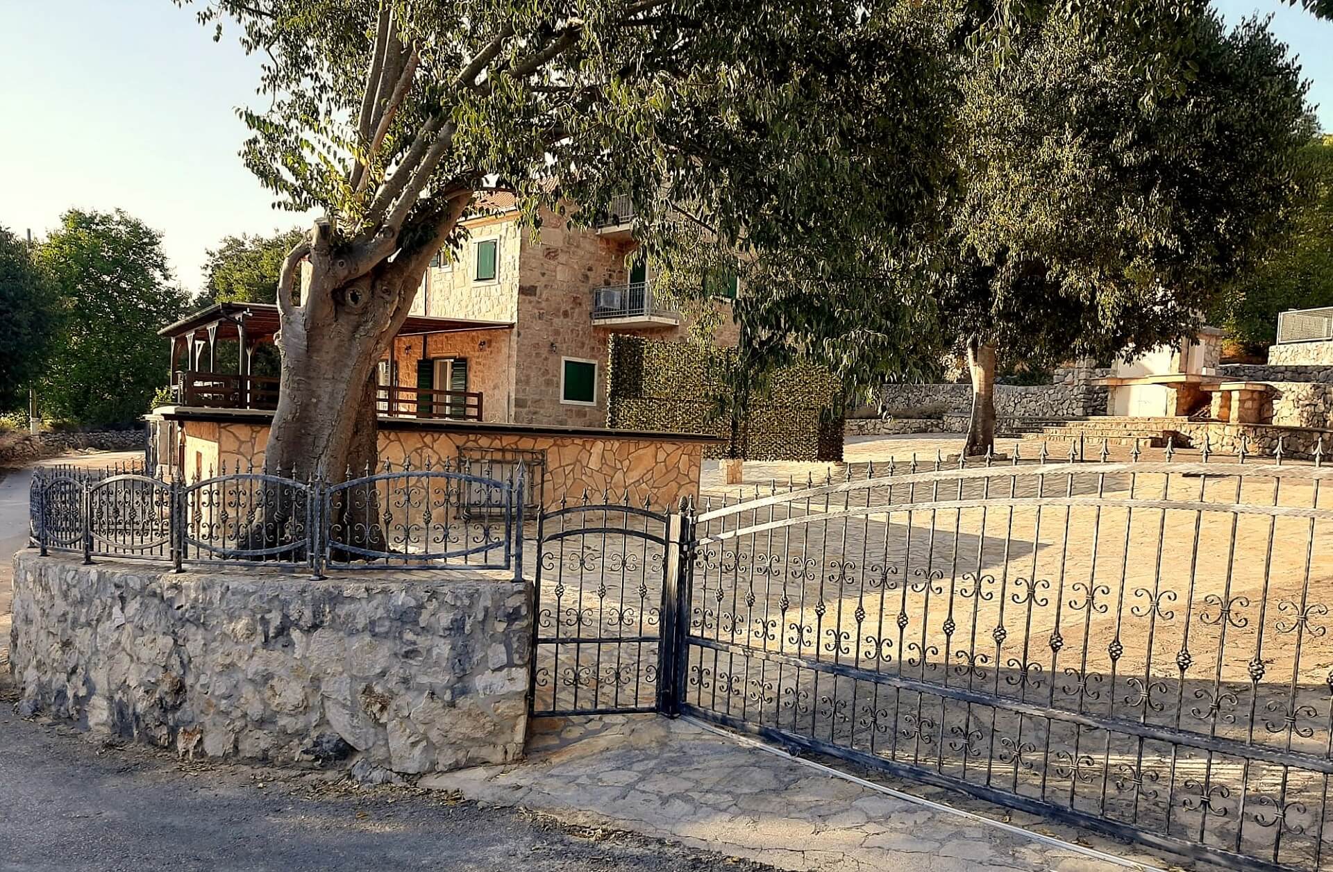 Flying Stars Trolokve